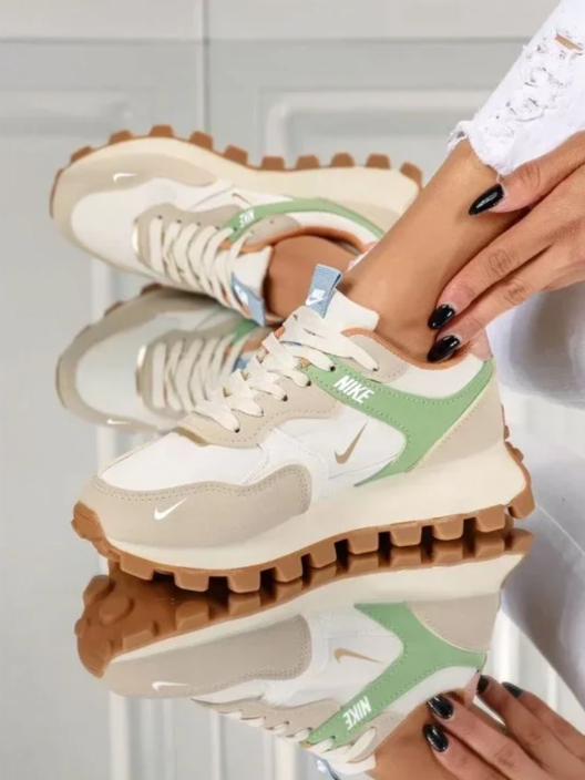 Tênis Nike® Feminino
