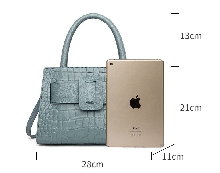 Új kézitáska: kifinomult és elegáns. Tökéletes mindennapi hordáshoz.