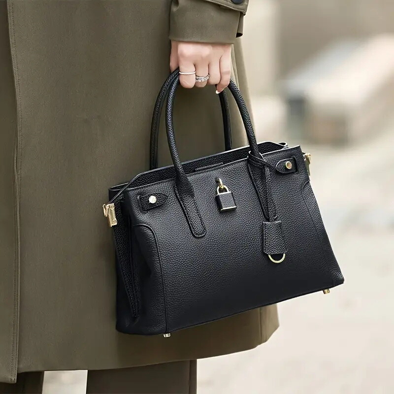 Chic Genuine Genuine Leather Handbag for Women - Spacious Retro Style Shoulder & Crossbody Purse with Adjustable Strap, Zip Closure, Beige/Black, Large Capacity, Polyester Lining, Elegant Design for Work or Daily Use, Versatile Handbag | Elegant Handbag |