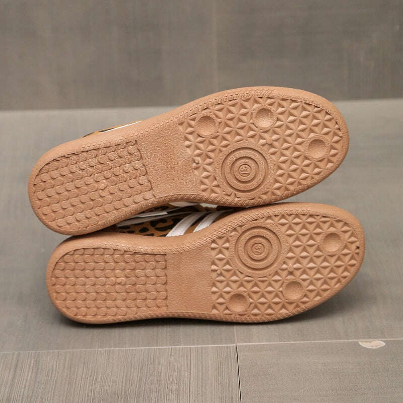 Sapatos ortopédicos femininos elegantes e antiderrapantes com bico redondo