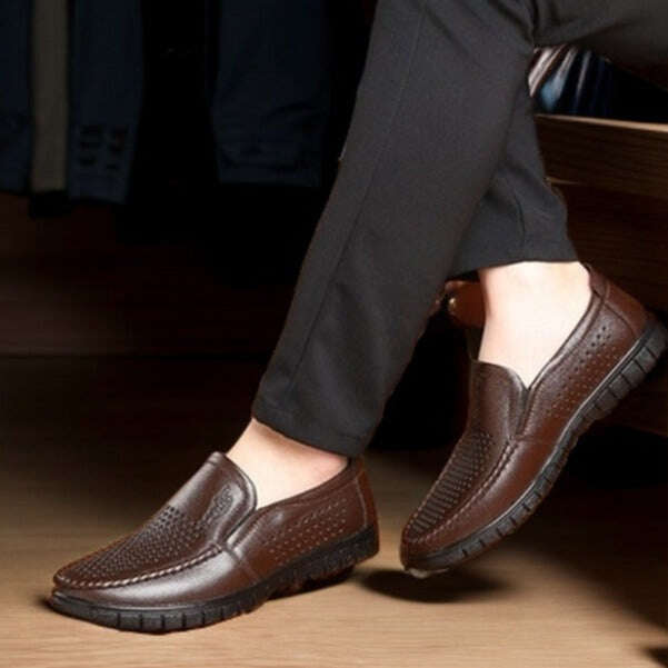 Sapato Mocassim de Couro Adão™ / O Toque do Paraíso: Conforto e Ventilação Extraordinária!