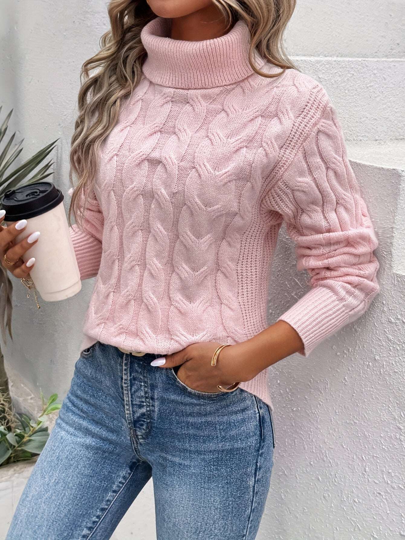 SUÉTER ELEGANTE, TEXTURADO E QUENTE COM CÂNCER