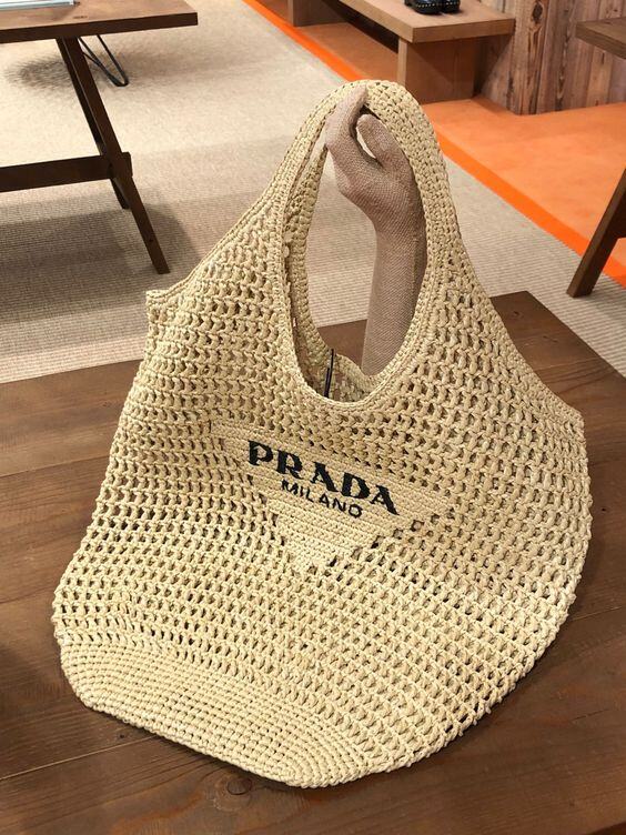 Prada Raffia Tote Bag-Cáqui