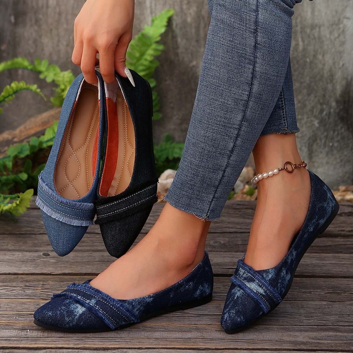 Women's comfortable breathable slip-on shoes with arch support, non-slip, everyday
