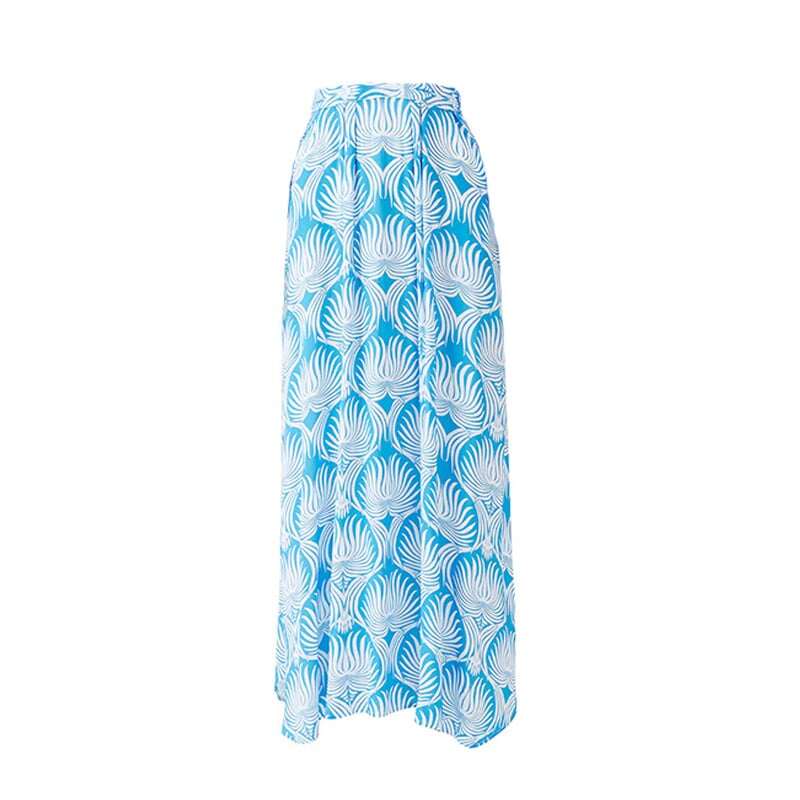 👙One-piece swimming costume with long sleeves and blue lotus pattern, paired with a skirt