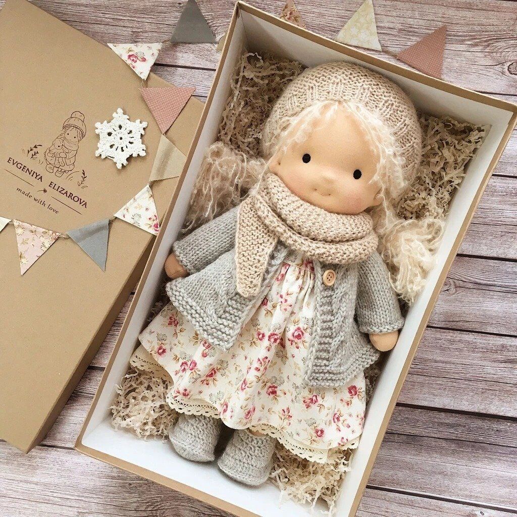 🎁🎁O melhor presente para crianças - Boneca Waldorf feita à mão👧