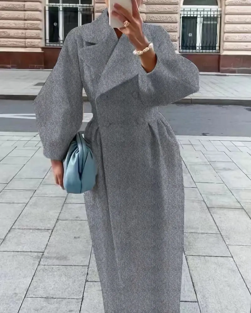💕NOVO VESTIDO DE MALHA EUROPEU E AMERICANO OUTONO E INVERNO COM MANGA RETRO E ETIQUETA GRANDE.