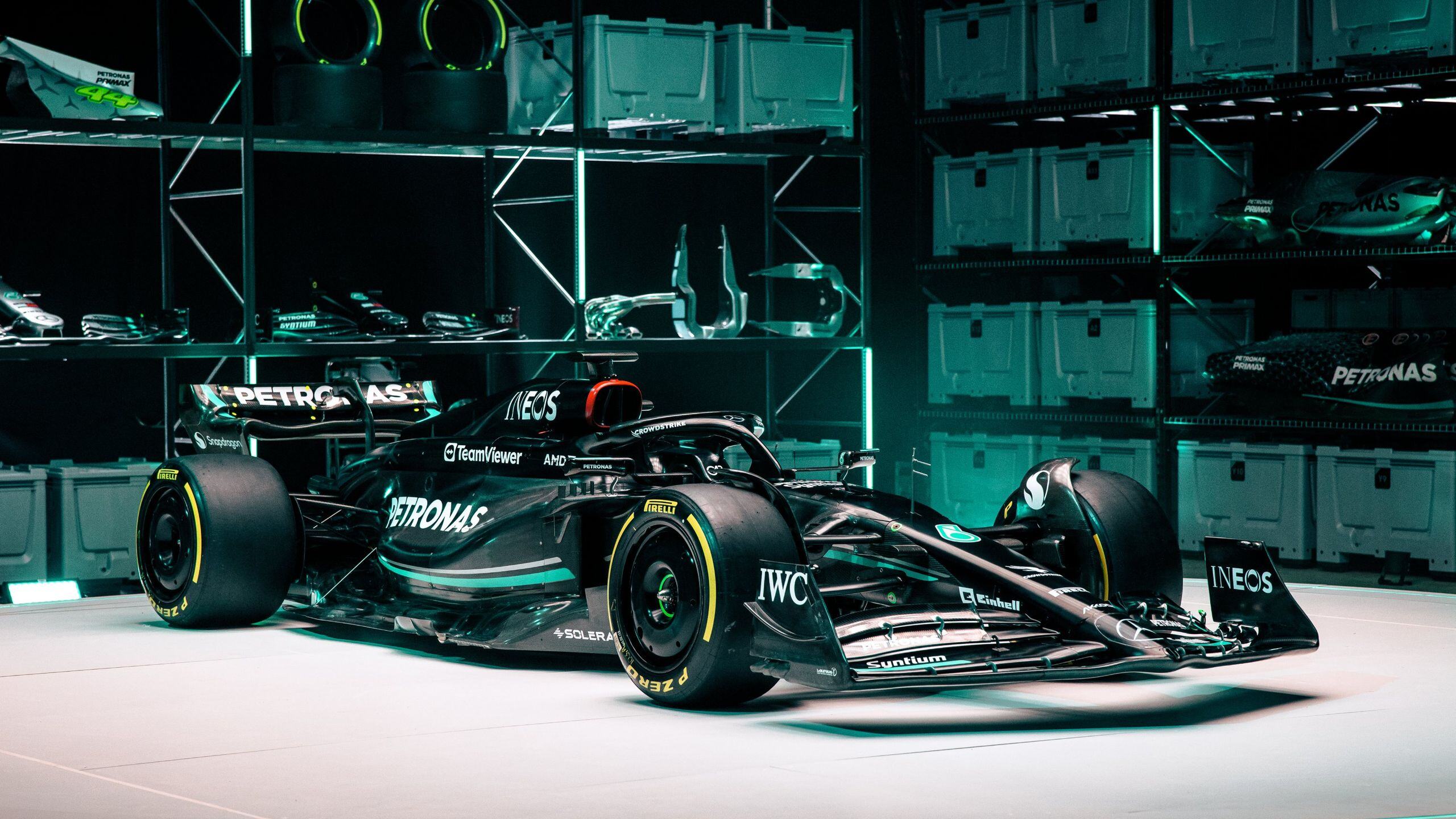 Fórmula 1 - Mercedes-AMG F1 W14 (1642 peças)