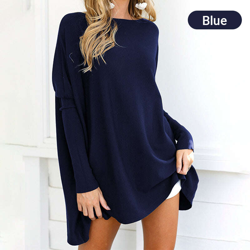 Blusa feminina de manga comprida e gola redonda em cor sólida