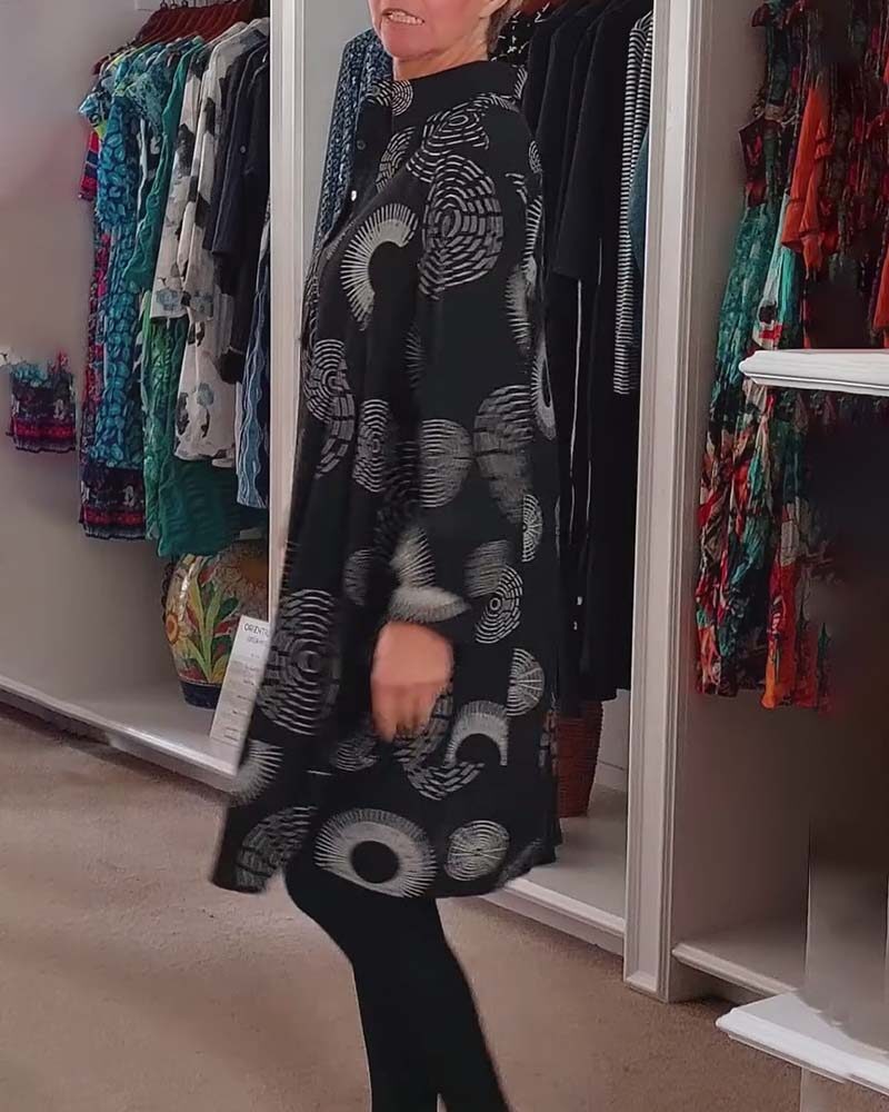 Vestido casual com estampa geométrica