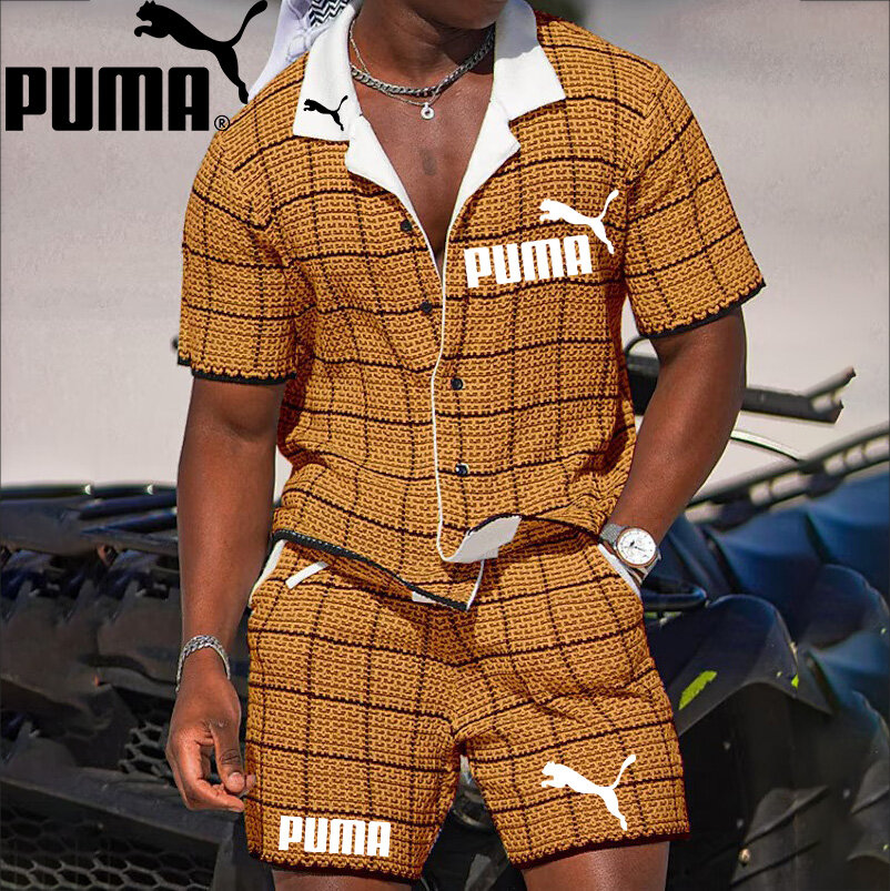 Terno masculino elegante de duas peças composto por uma camisa e shorts