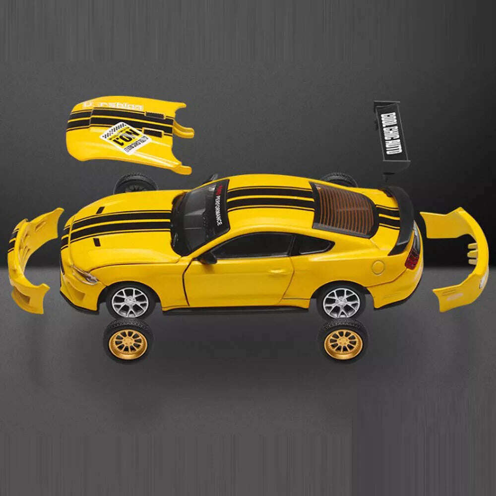 Комплект 2018 Ford Mustang GT Super Racing модел в мащаб 1:42