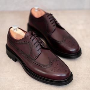 Brogues - Sapatos derby de couro granulado tricolor