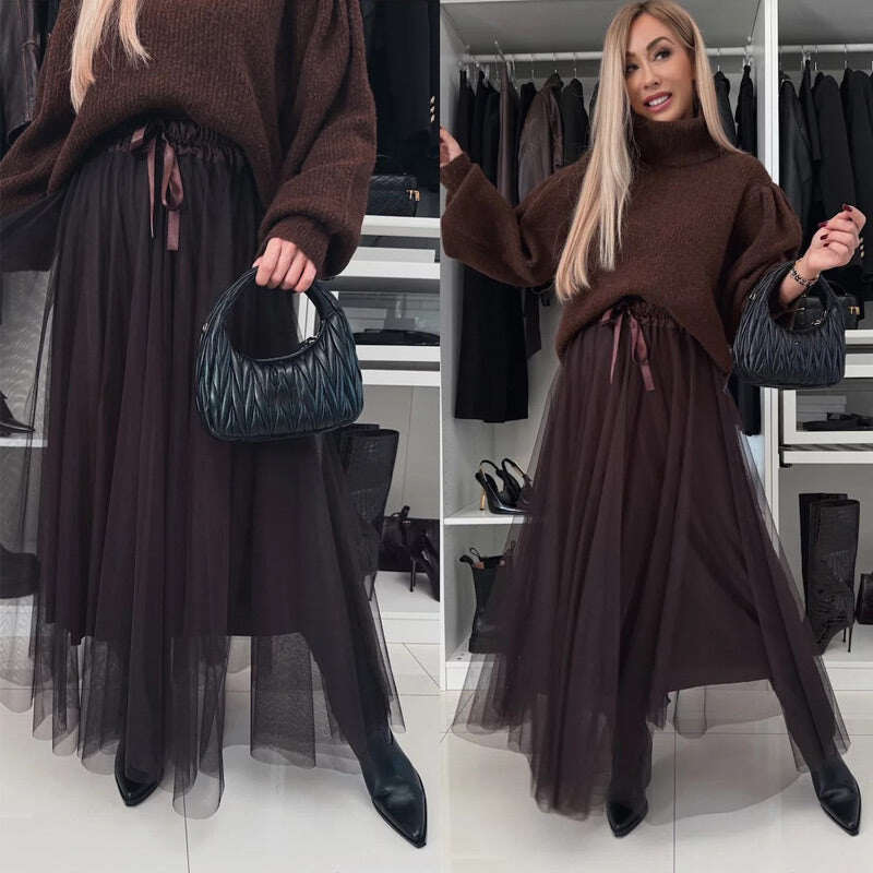 Saia feminina de tule evasê