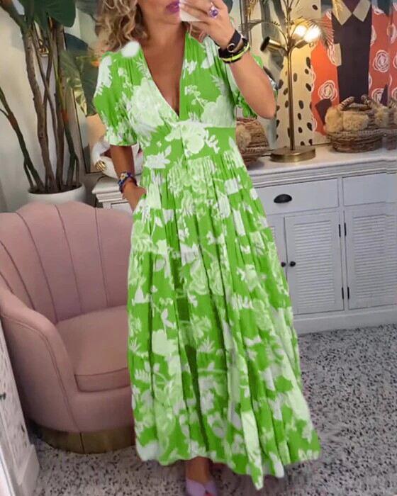 Vestido estampado floral com decote em V e bolso