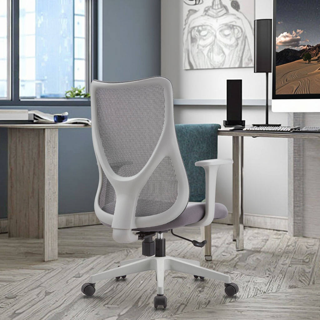 Factory Direct Sale Adjustable Lumbar Supported Ergonomic Mesh Office Chair with Sponge Seat Cushion