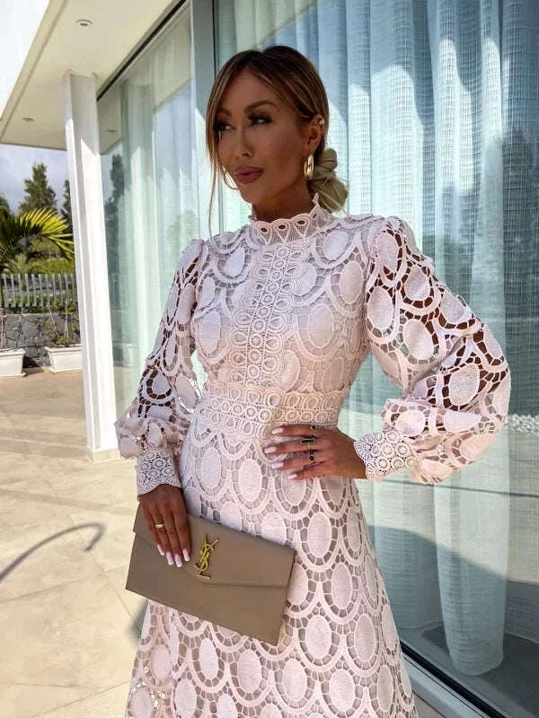 Rochie maxi din dantela de calitate superioara