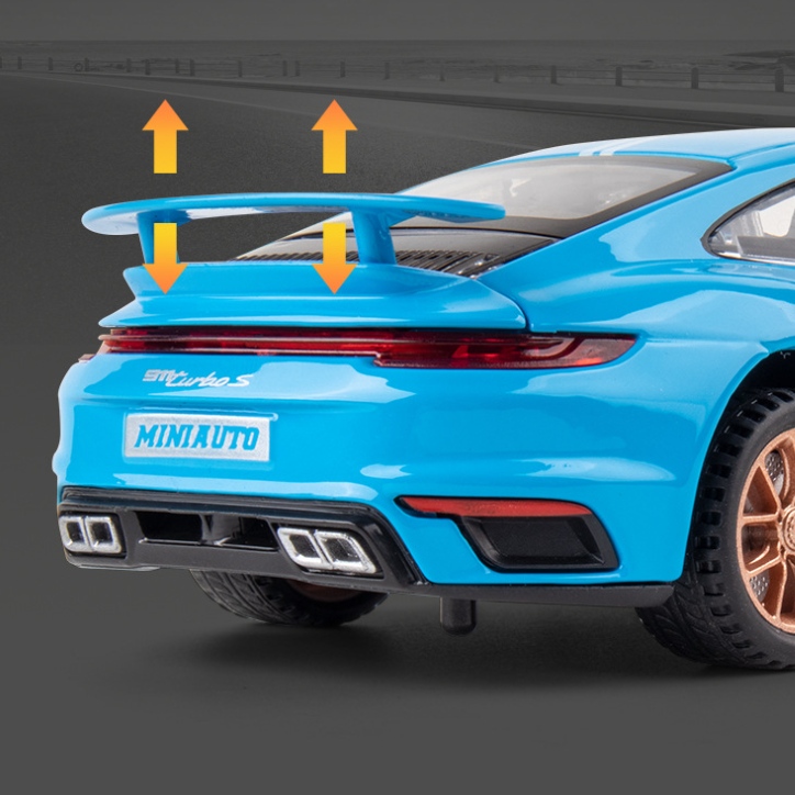 1:32 Porsche 911 Turbo S Alloy Model Car