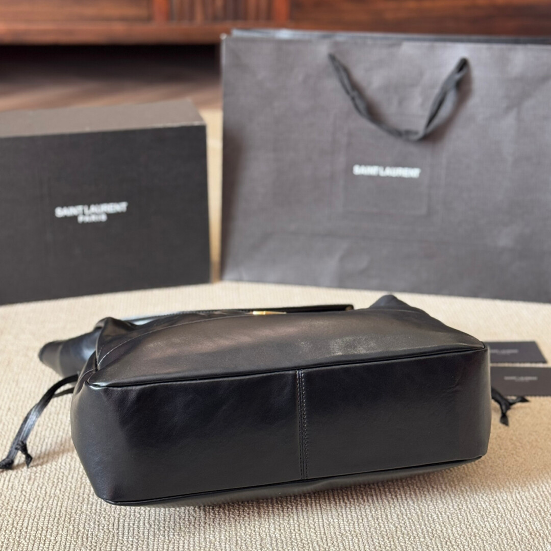 Nova bolsa tote grande pochon jamie da YSL Saint Laurent ❤️