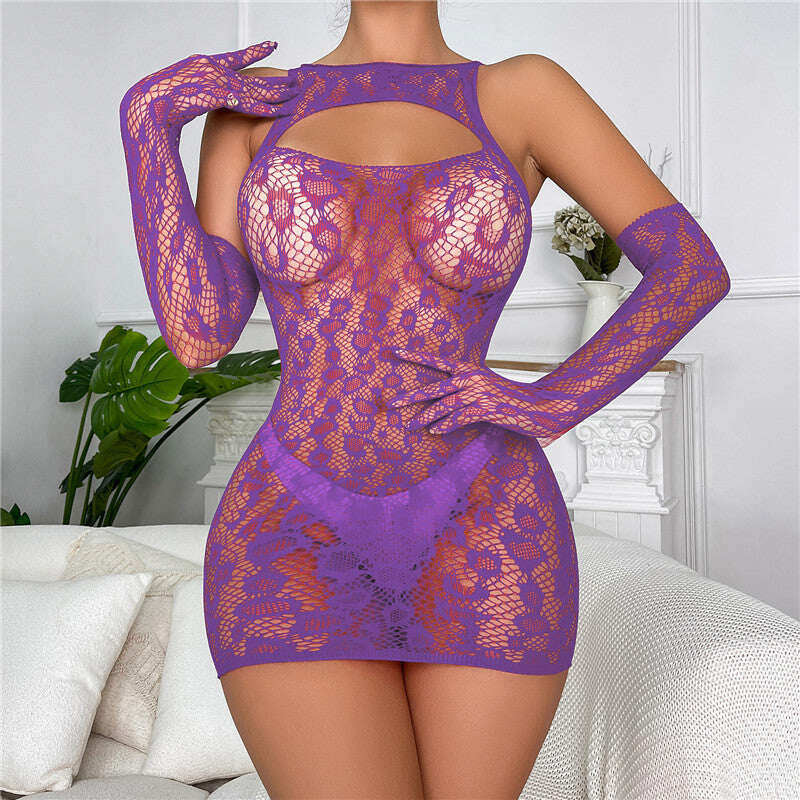 Комплект издълбани ръкавици с плетена пола