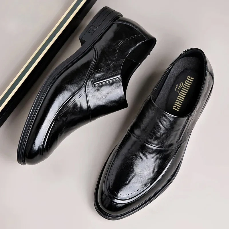 Sapatos masculinos italianos casuais de couro genuíno