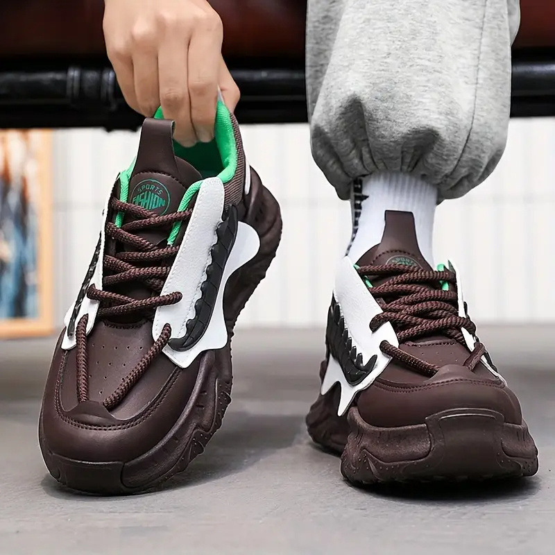 Χοντρή σόλα, νέα αθλητικά και casual παπούτσια