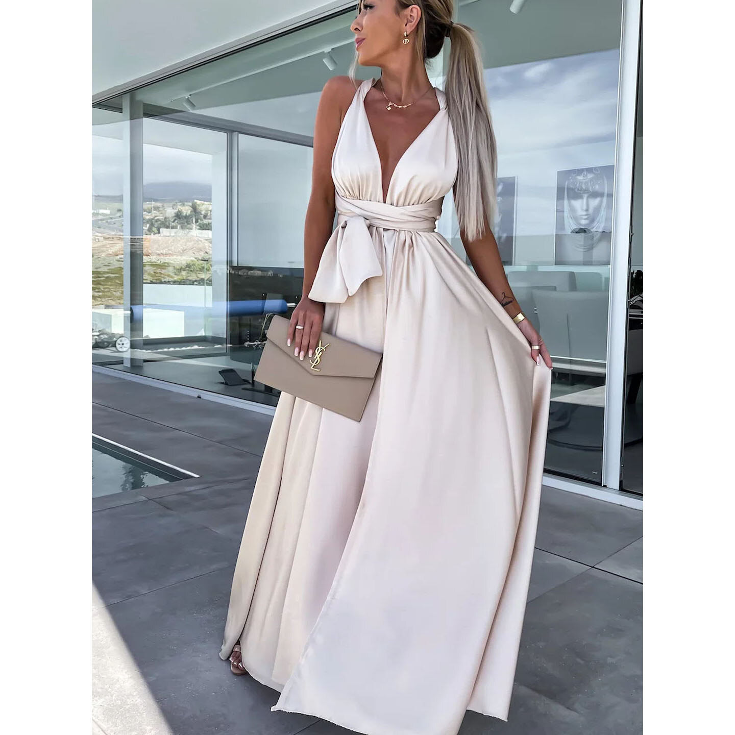 Nova primavera e verão vestido de tiras sexy e mutável INS solto vestido de fenda casual