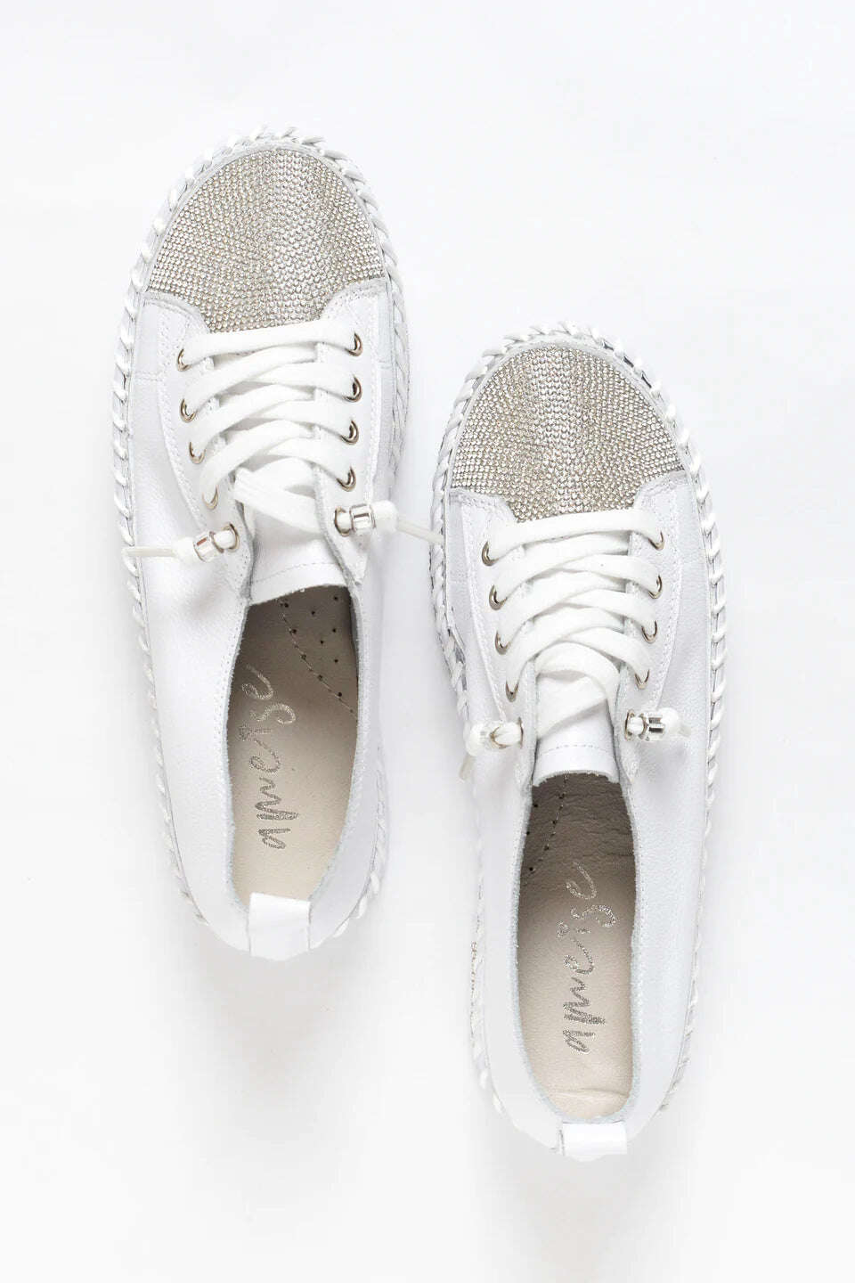 Tênis de couro Crystal Silver - 50% de desconto por tempo limitado