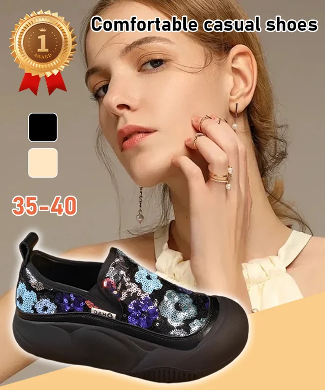 Mocassins de fundo grosso com lantejoulas e flores