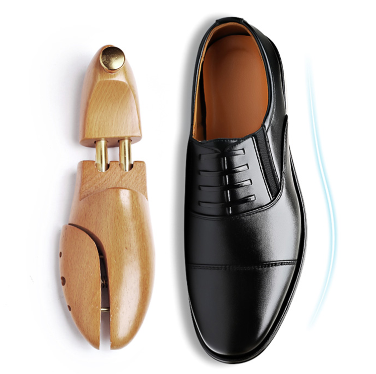 Sapatos formais de couro para homens de negócios