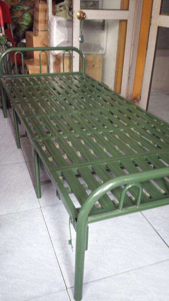 Source Factory Fashionable Elegant Sturdy Steel Folding Lounge Chair for Dormitory Office Bedroom