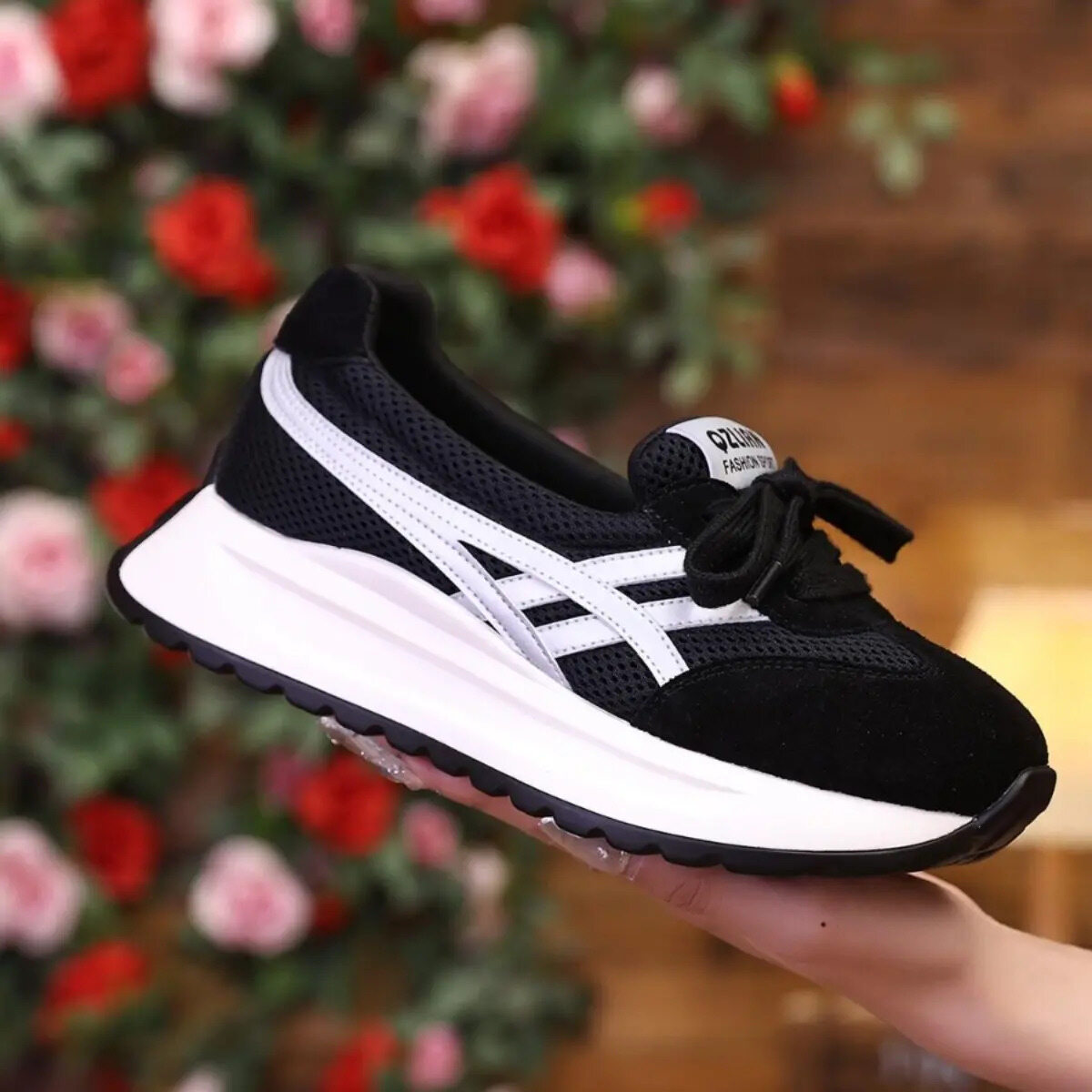 🍂 【Wszechstronne jesienne buty damskie】 Nowe modne buty zwiększające wysokość na co dzień.