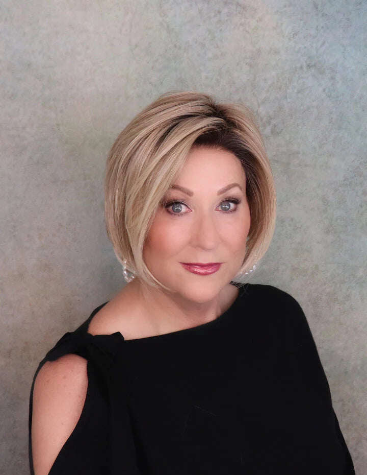 Silver separated bob - For all face shapes