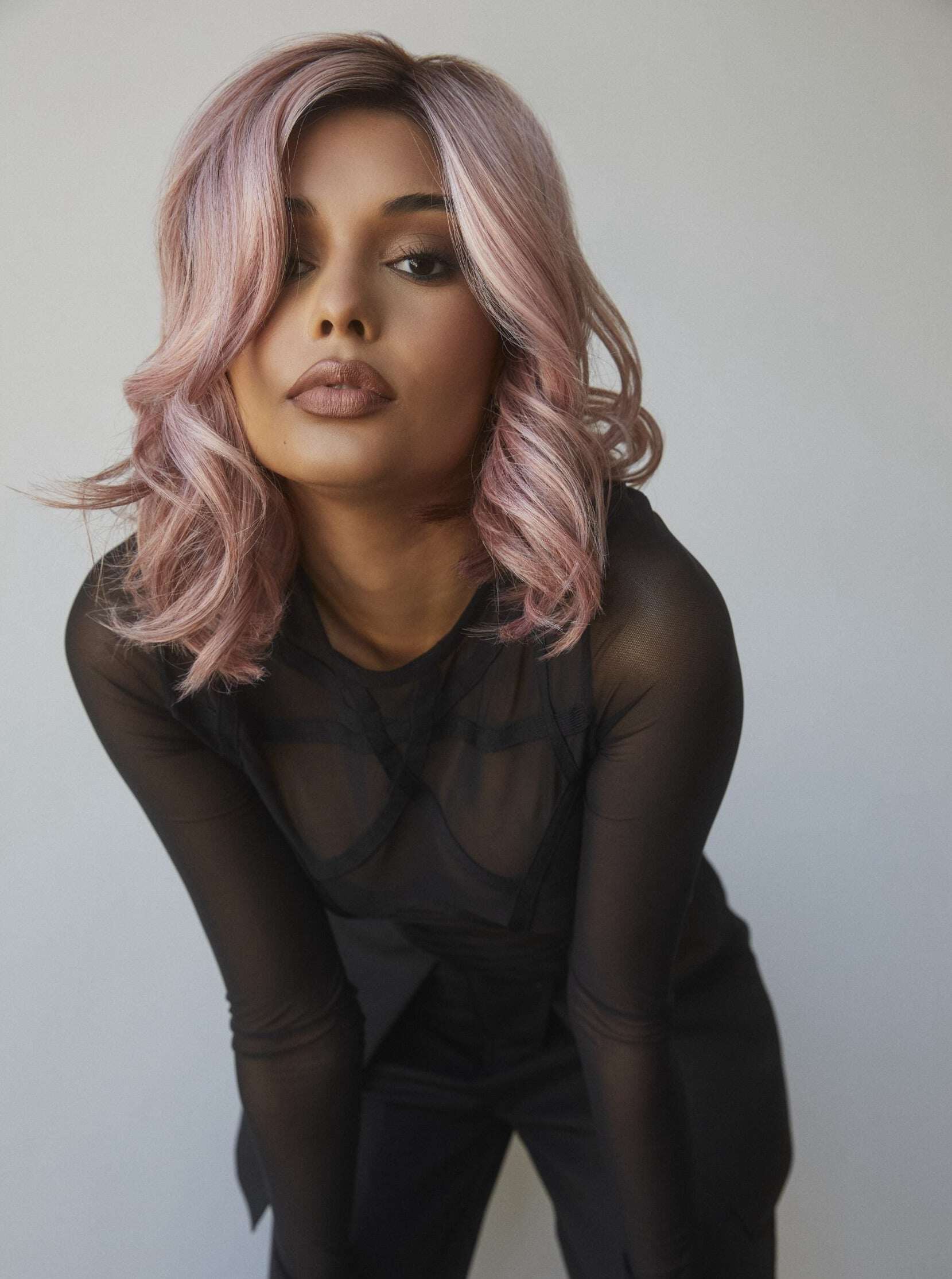Upgraded side-parted wavy wig with bangs