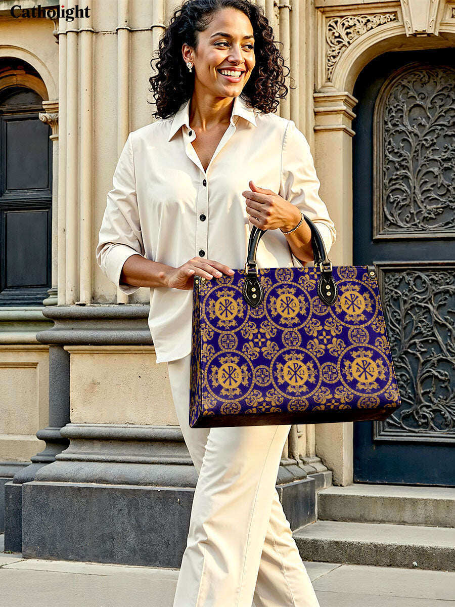 Catholight  Eternal Majesty Leather Bag