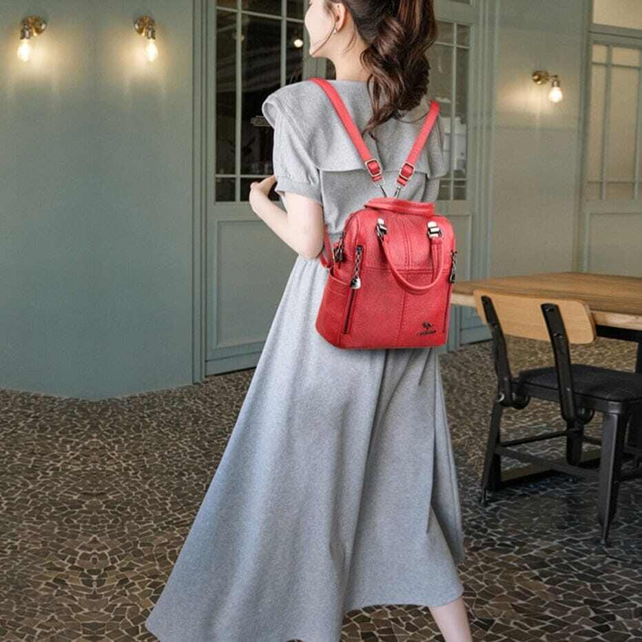 MOCHILA DE COURO FEMININA - ATMOSFERA