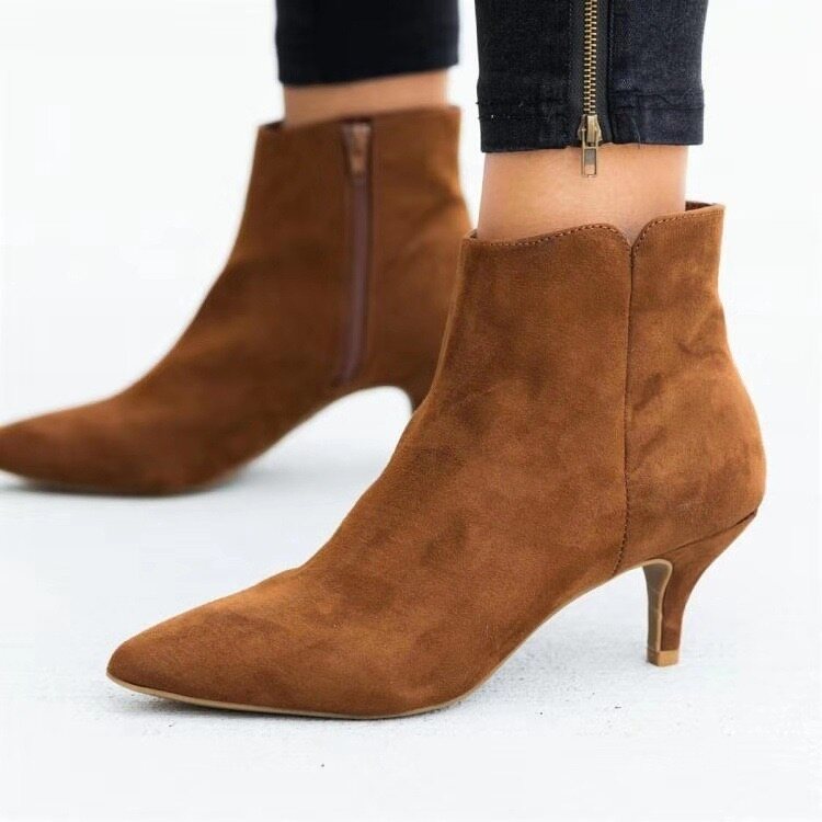 Botas femininas de salto agulha de cor sólida