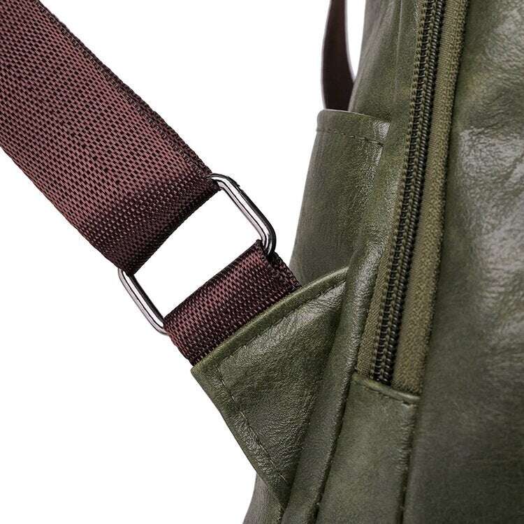 СЕМПЛА И УНИВЕРСАЛНА ДАМСКА РАНИЦА С ГОЛЯМ КАПАЦИТЕТ