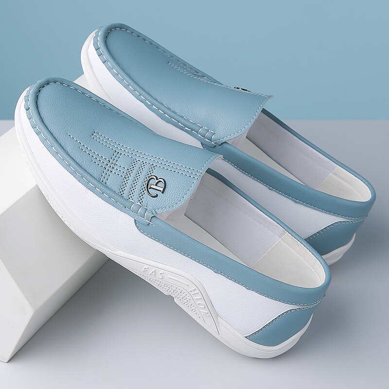 Sapatos casuais masculinos de couro com sola macia e sem cadarço
