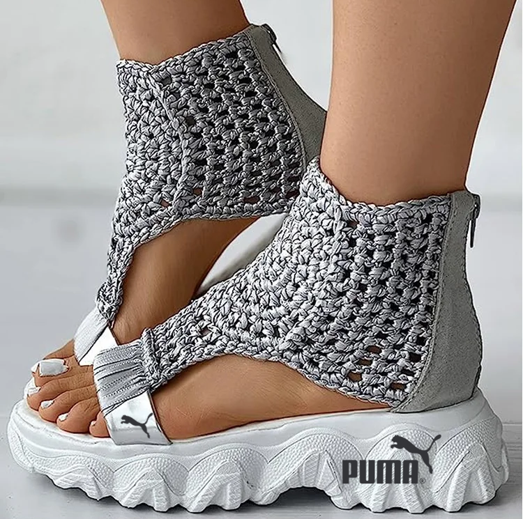 As últimas sandálias ortopédicas de malha super macia da Puma de 2025