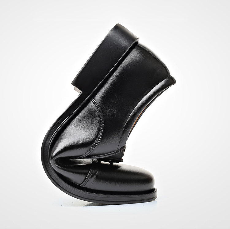 Sapatos formais de couro para homens de negócios