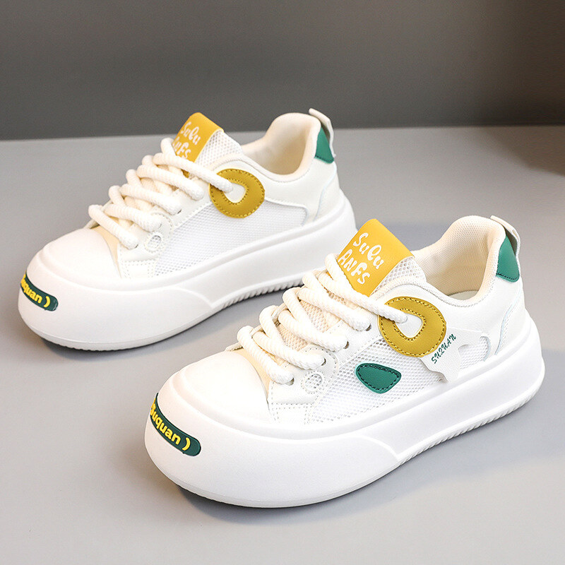 Novos sapatos femininos de couro com cor bloqueada resistente ao desgaste 2024 primavera e verão tênis casuais respiráveis ​​solas grossas e sapatos de moda crescentes