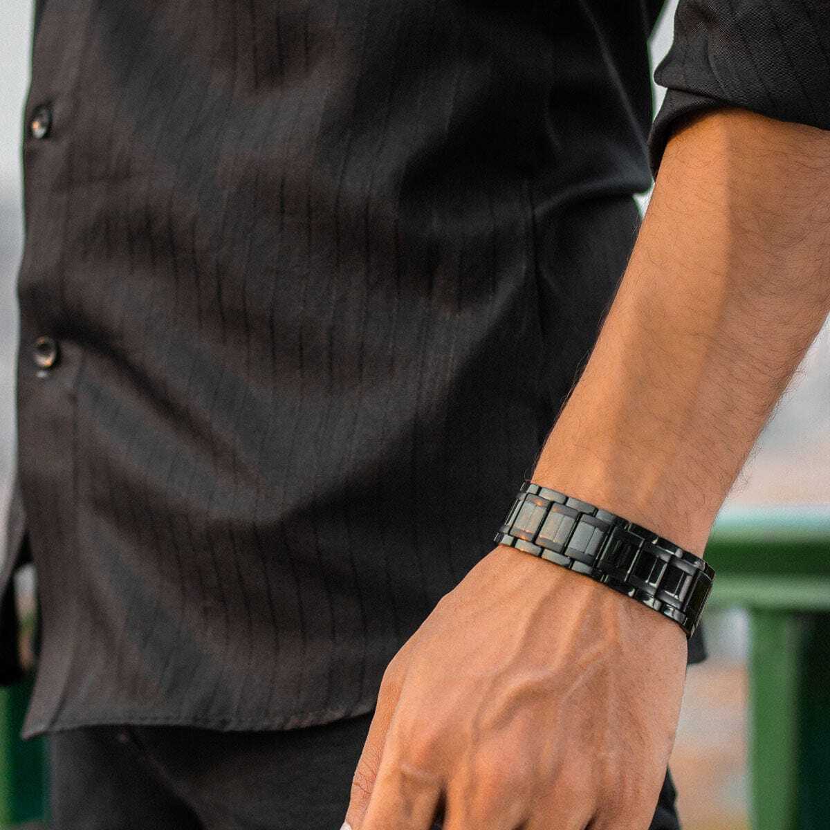 Pulseira magnética de titânio 3x Strength para homens (preto)