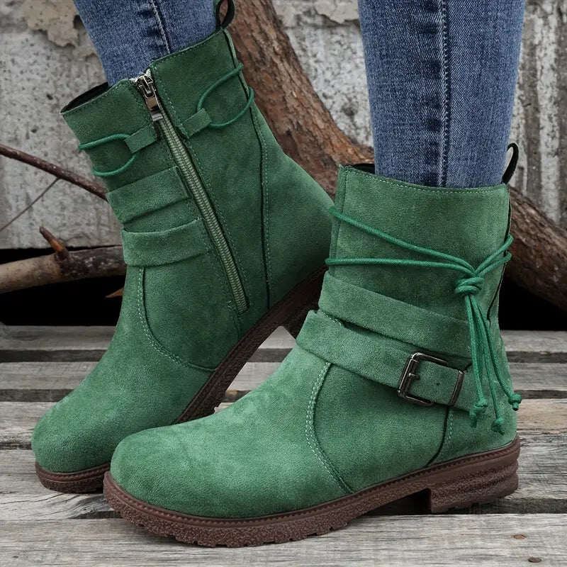 Sapatos femininos com tira decorativa e fivela