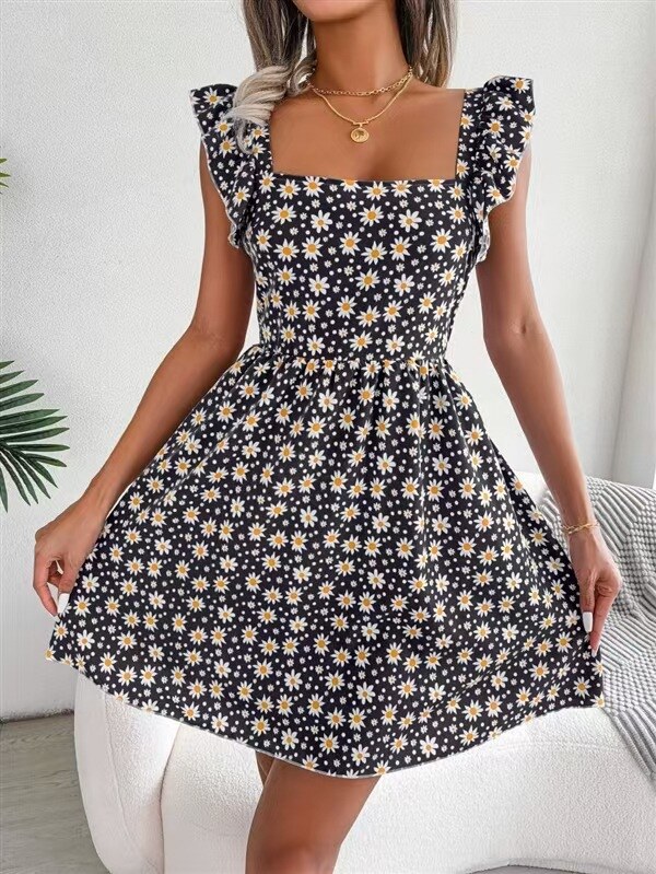 Vestido de primavera e verão com decote quadrado e babados nos ombros