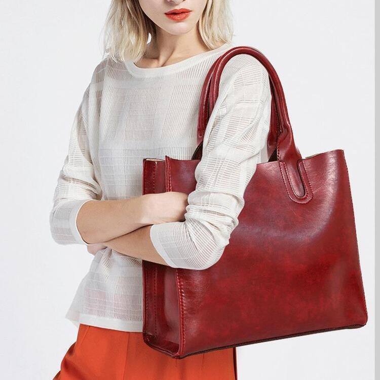 🔥 ДАМСКА МОДНА ЧАНТА/РАНИЦА/ПОРТФЕЙЛ С ГОЛЯМ КАПАЦИТЕТ (КОМПЛЕКТ ОТ 3)