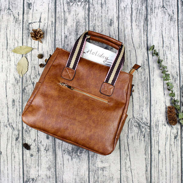 Bolsas, bolsas, bolsas de ombro em couro artificial