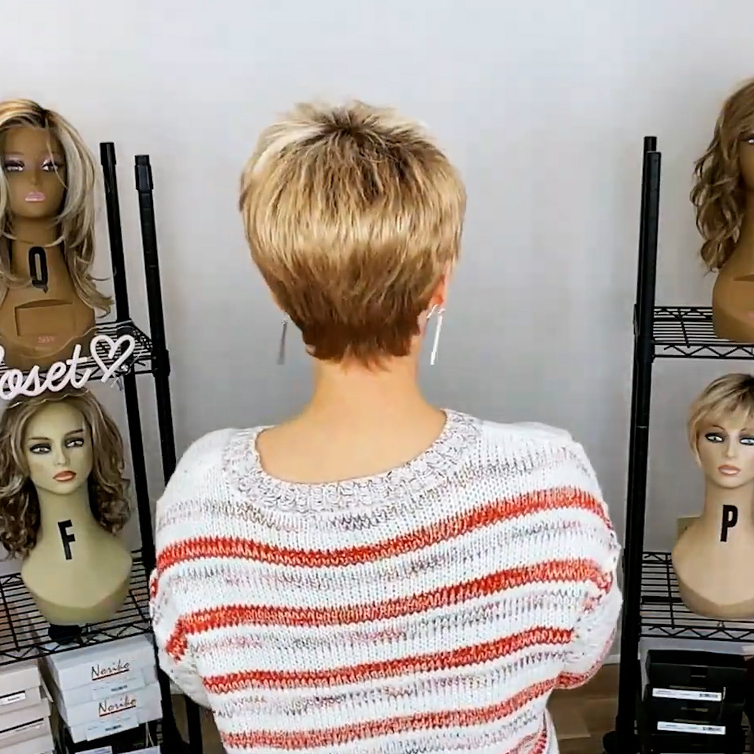 Champagne short hair