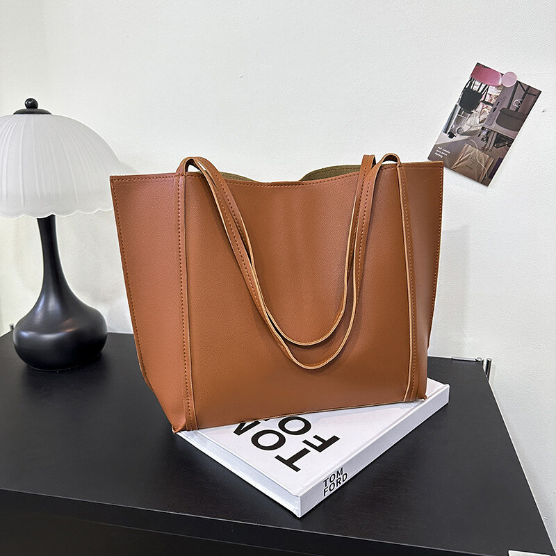 Bolsos de cuero hechos a mano