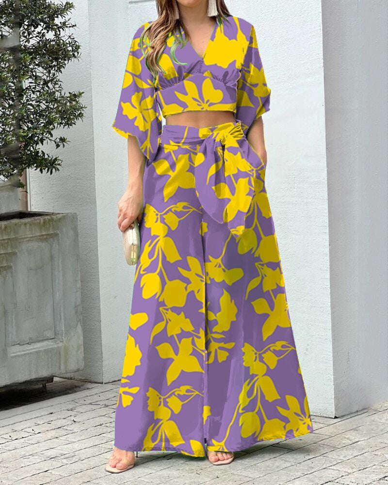 2022 Сладък печат V-образно деколте с фенер къс ръкав къса риза панталони с висока талия широк комплект от две части